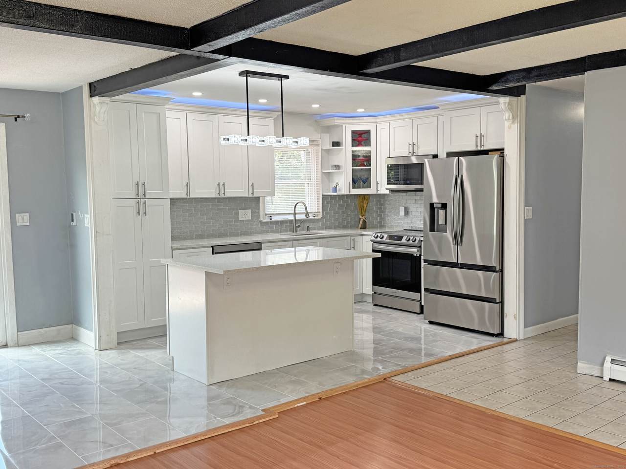 425 Scott Road - Photo 1