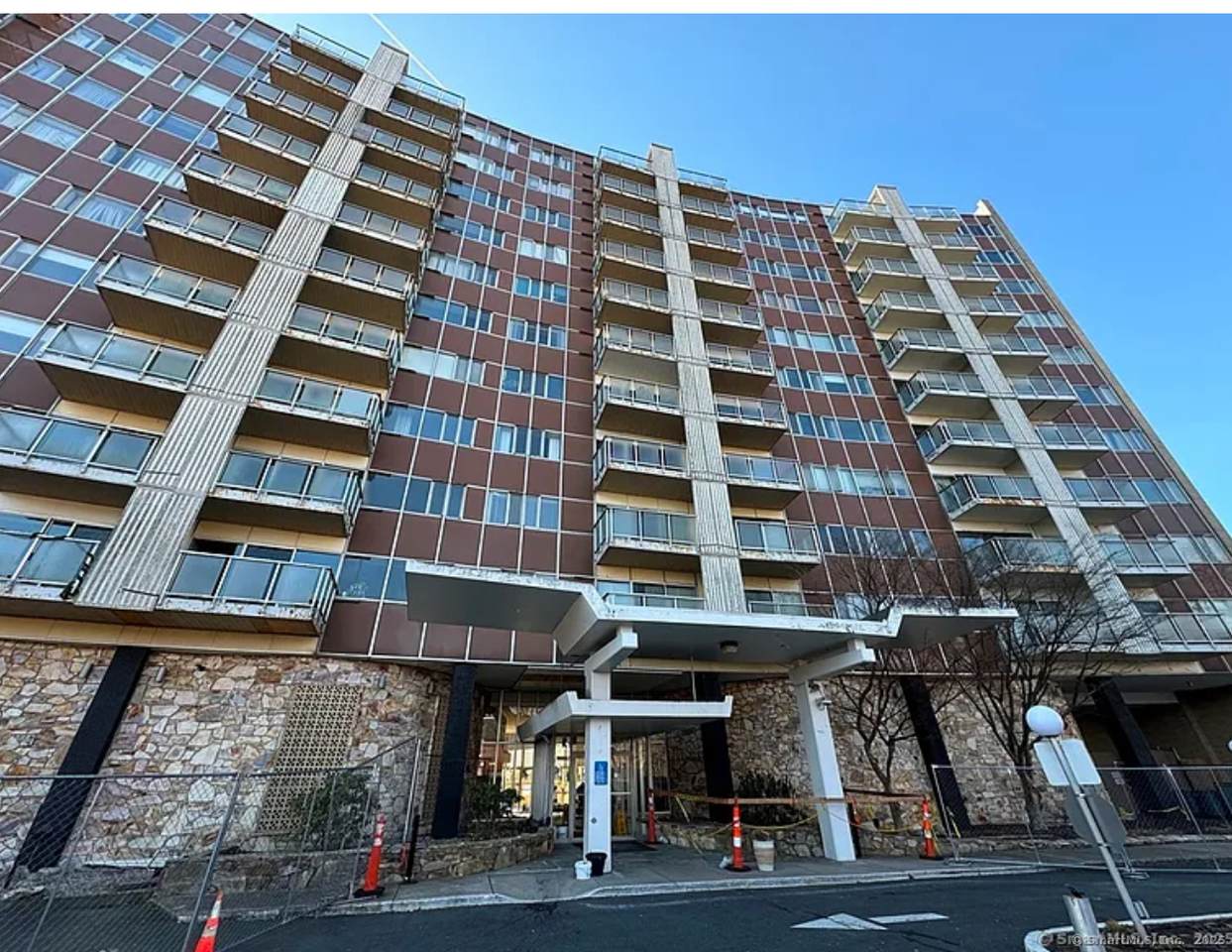 30 Woodland Street - Photo 1