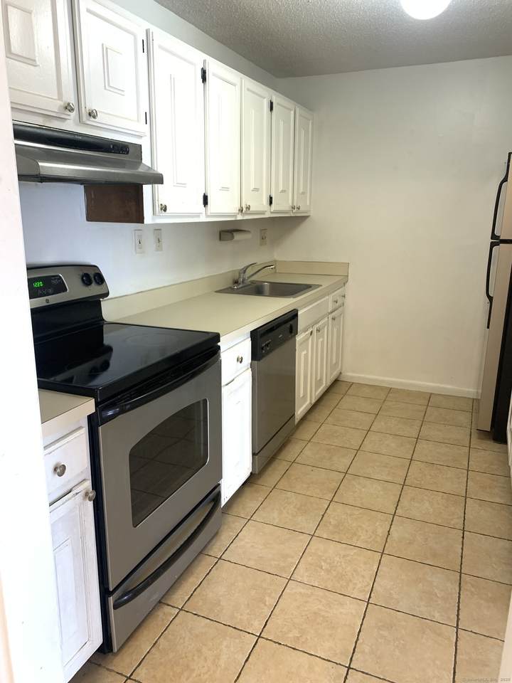 90 Kane Street - Photo 1
