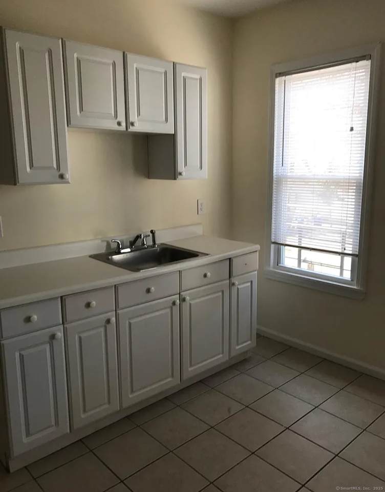 303 Poplar Street - Photo 1