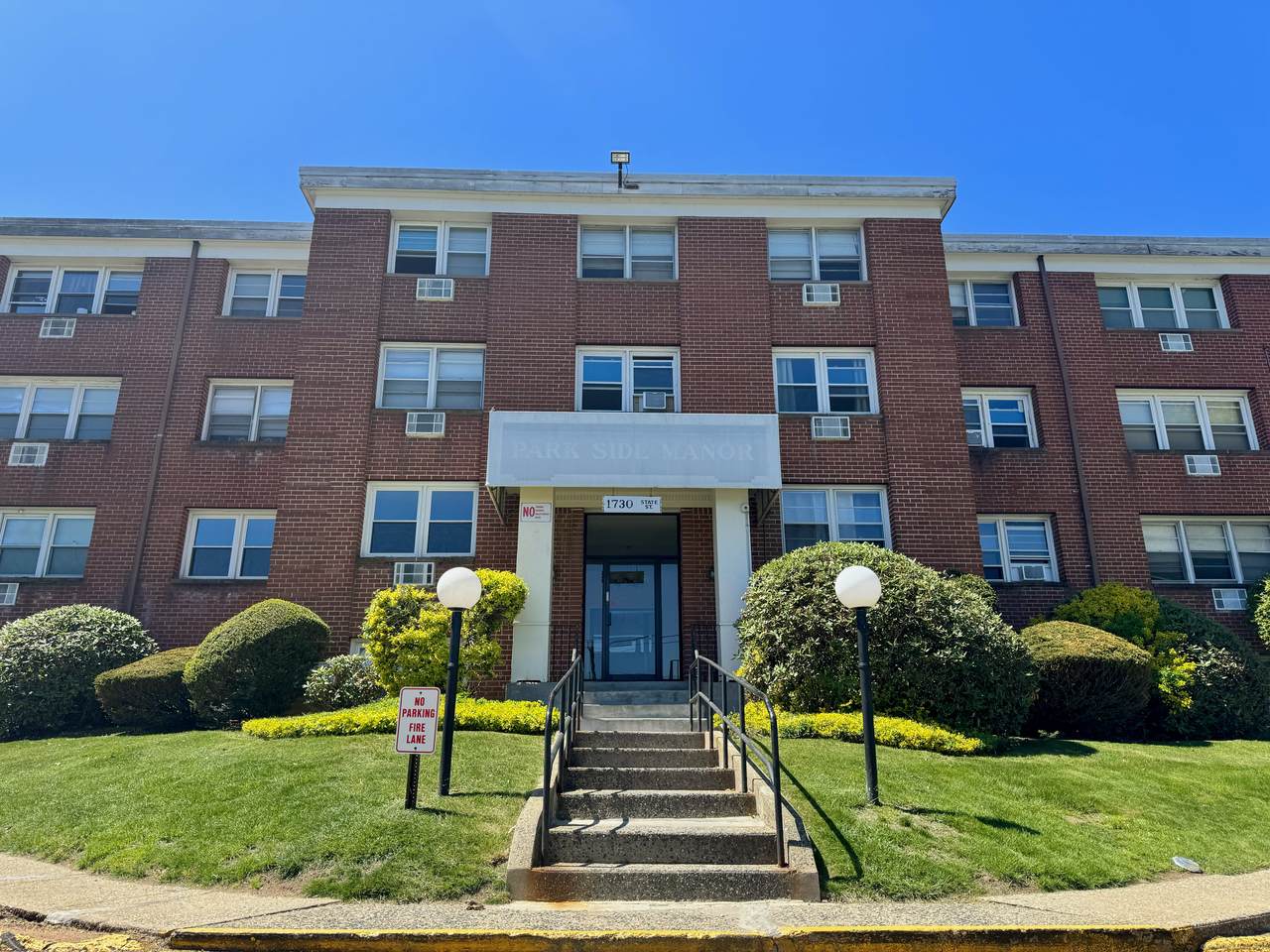 1730 State Street - Photo 1