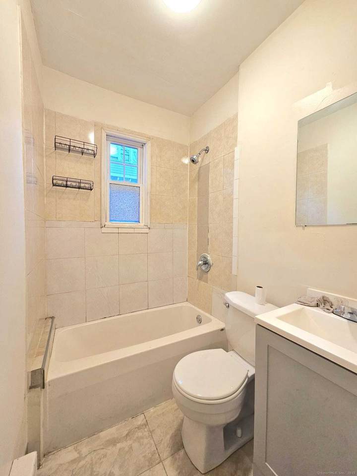 6 Frederick Court - Photo 1