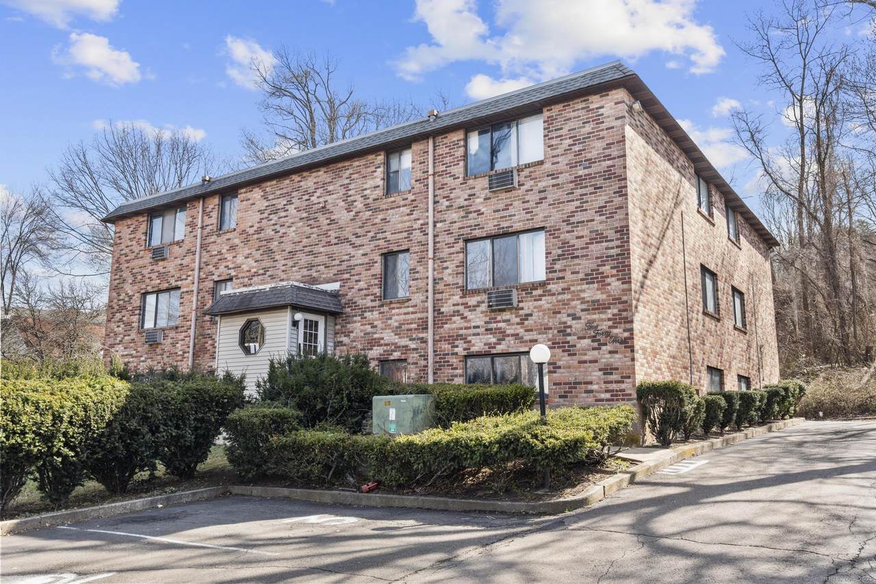 543 Woodward Avenue - Photo 1
