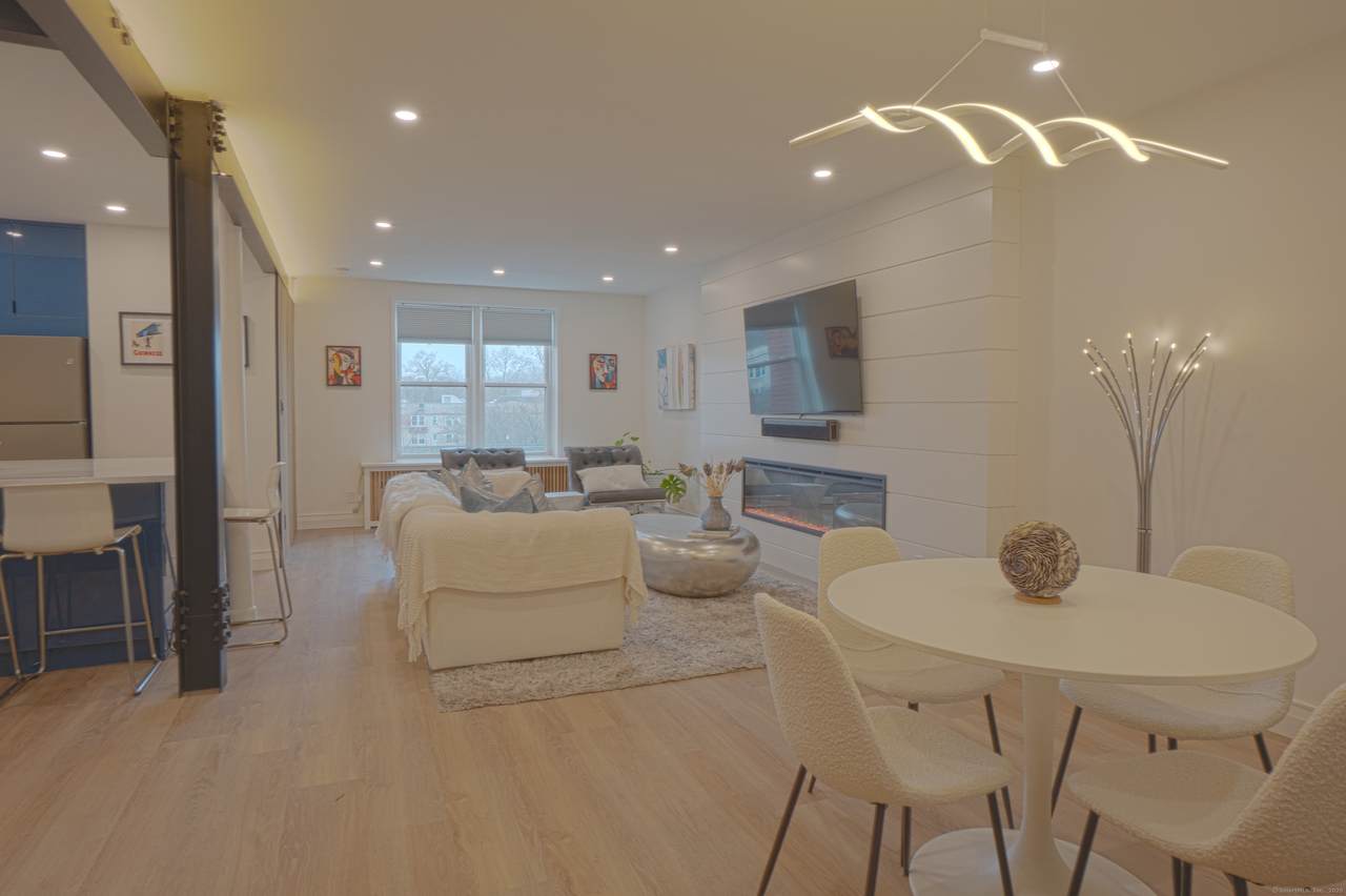 7 4th Street - Photo 1