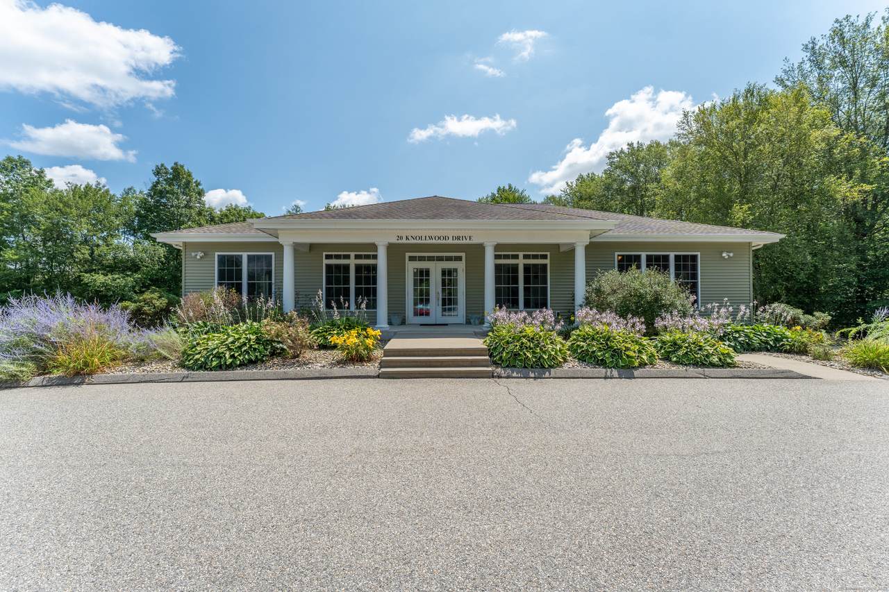 20 Knollwood Drive - Photo 1