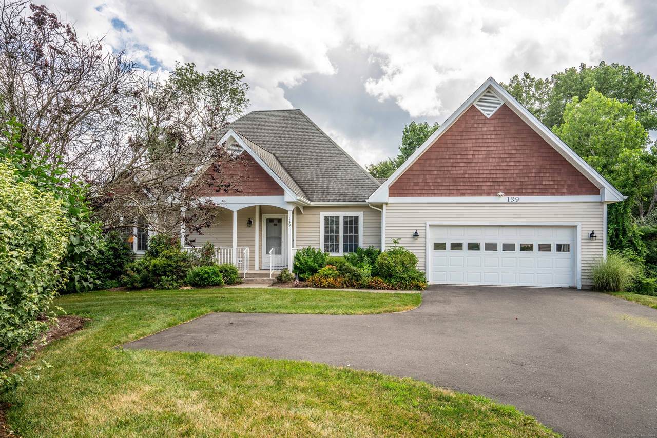 139 Thistle Pond Drive - Photo 1