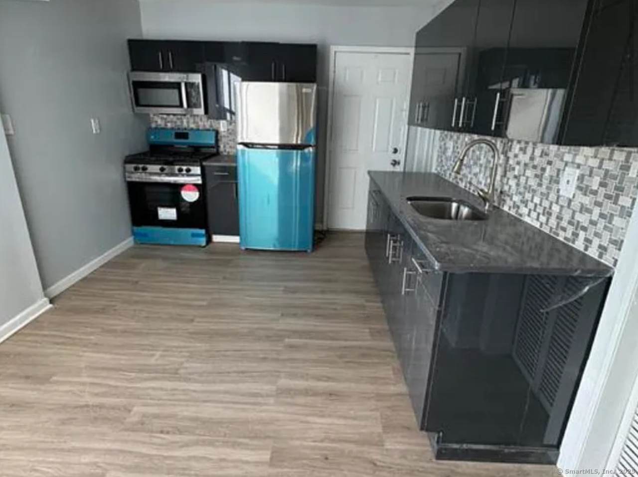 455 Main Street - Photo 1