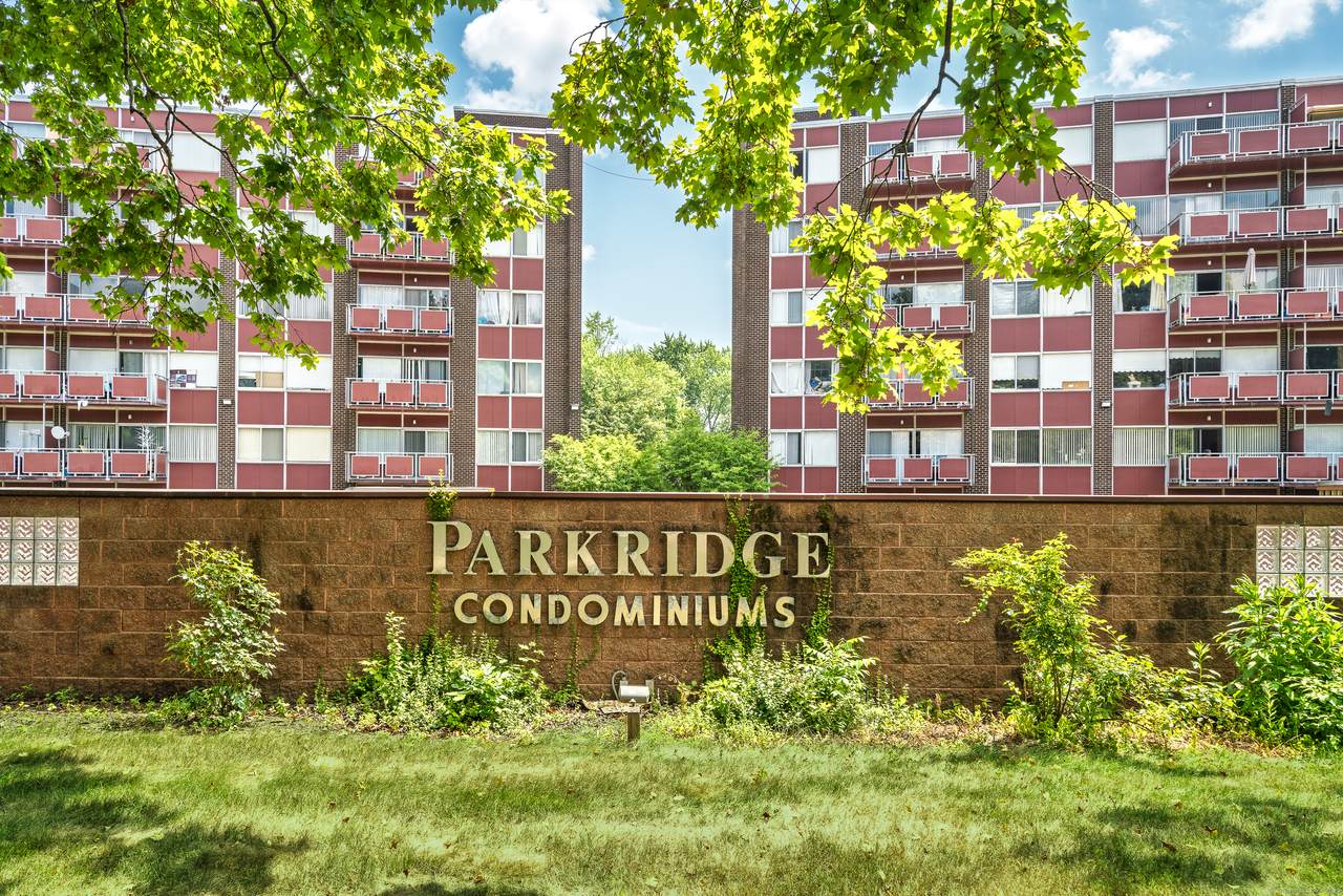 1320 Berlin Turnpike - Photo 1