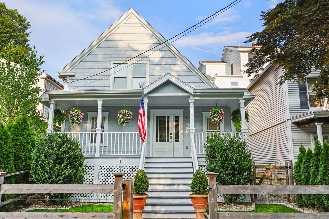 9 Cottage Place - Photo 1
