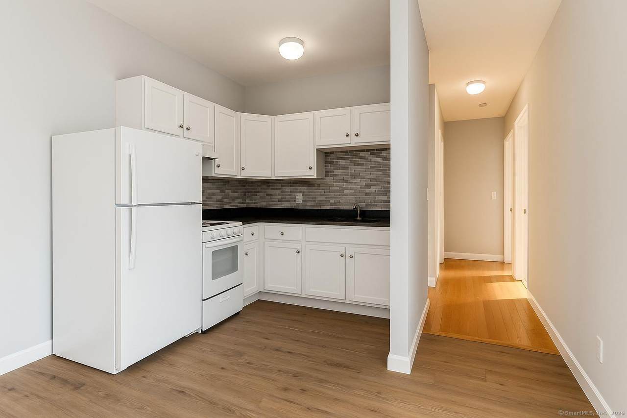 1057 Main Street - Photo 1