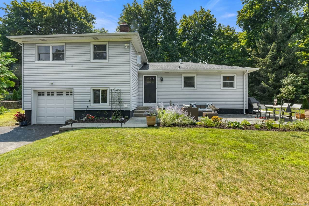 10 Walker Court - Photo 1