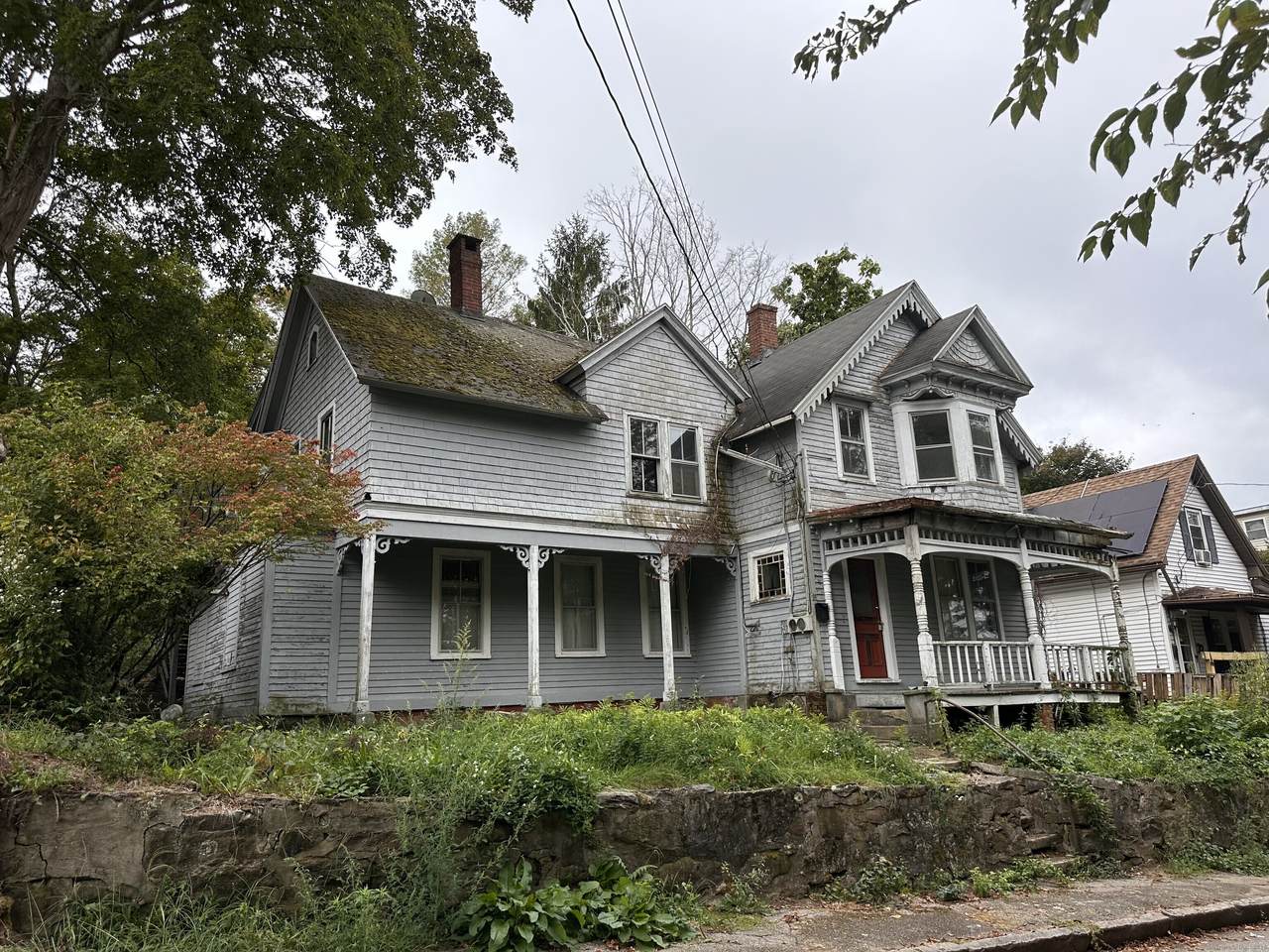 35 Elizabeth Street - Photo 1