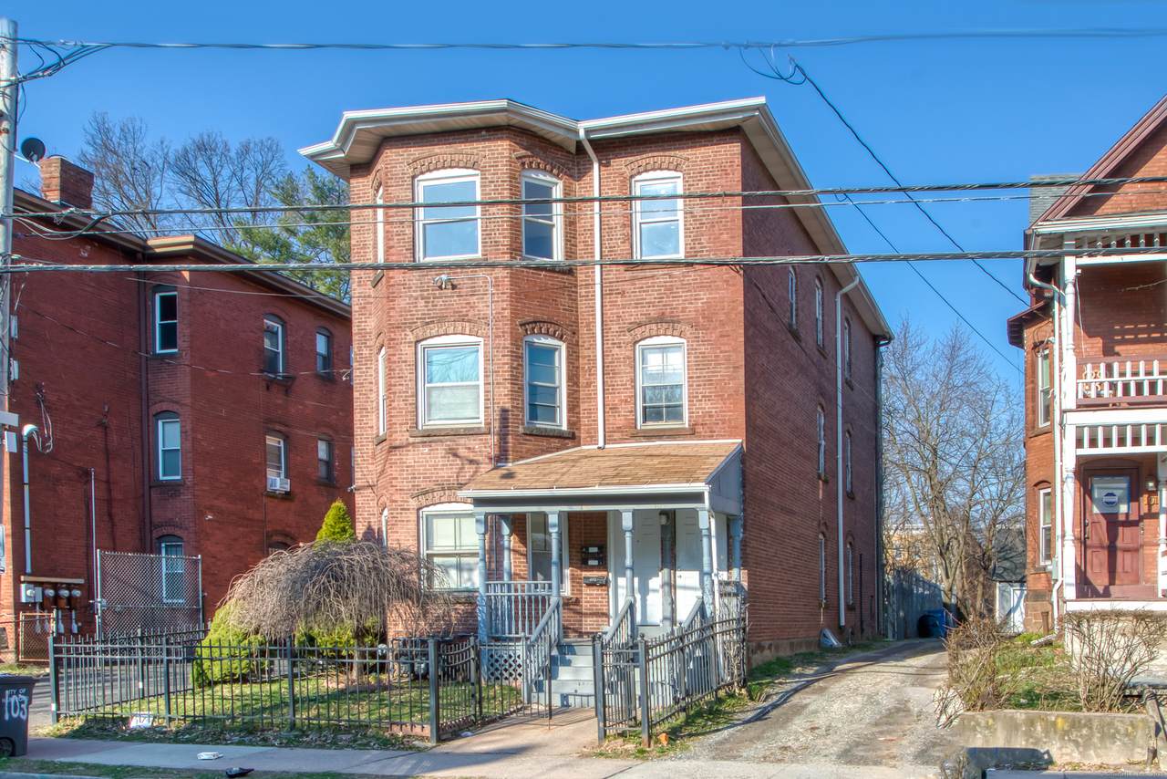 103 Hungerford Street - Photo 1