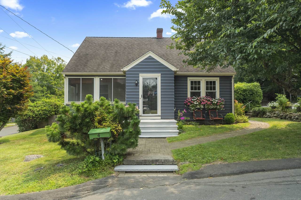 4 Russell Street - Photo 1