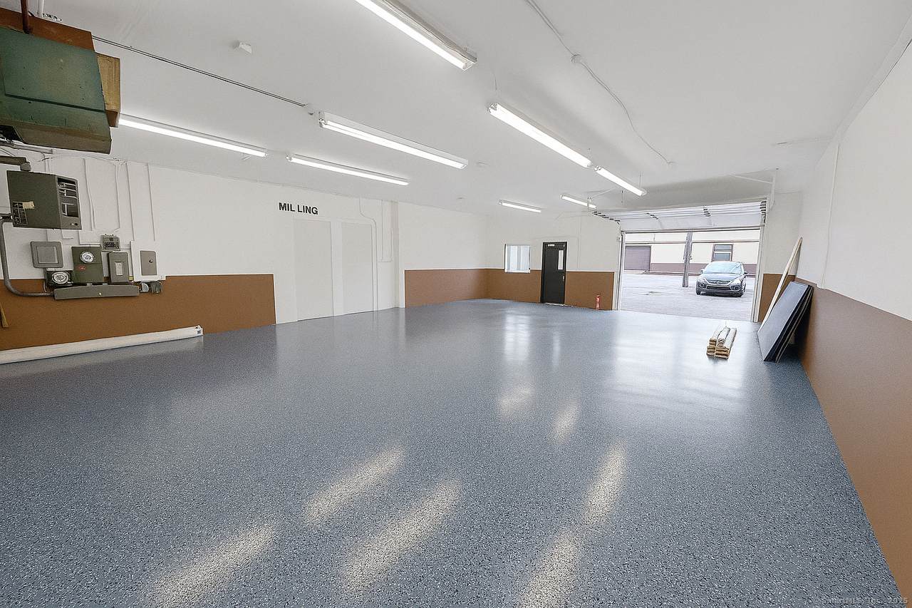 471 Washington Avenue - Photo 1