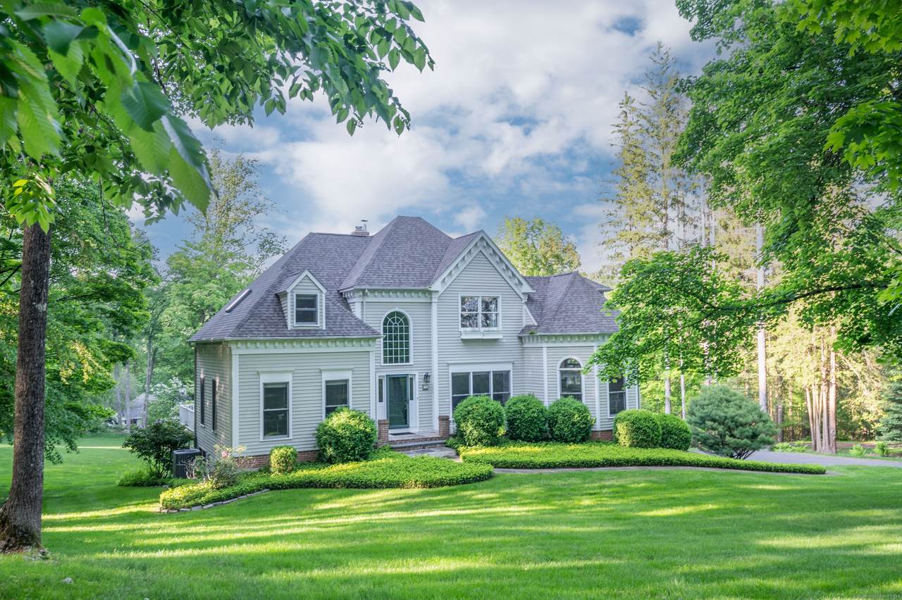 64 Riverford Road - Photo 1