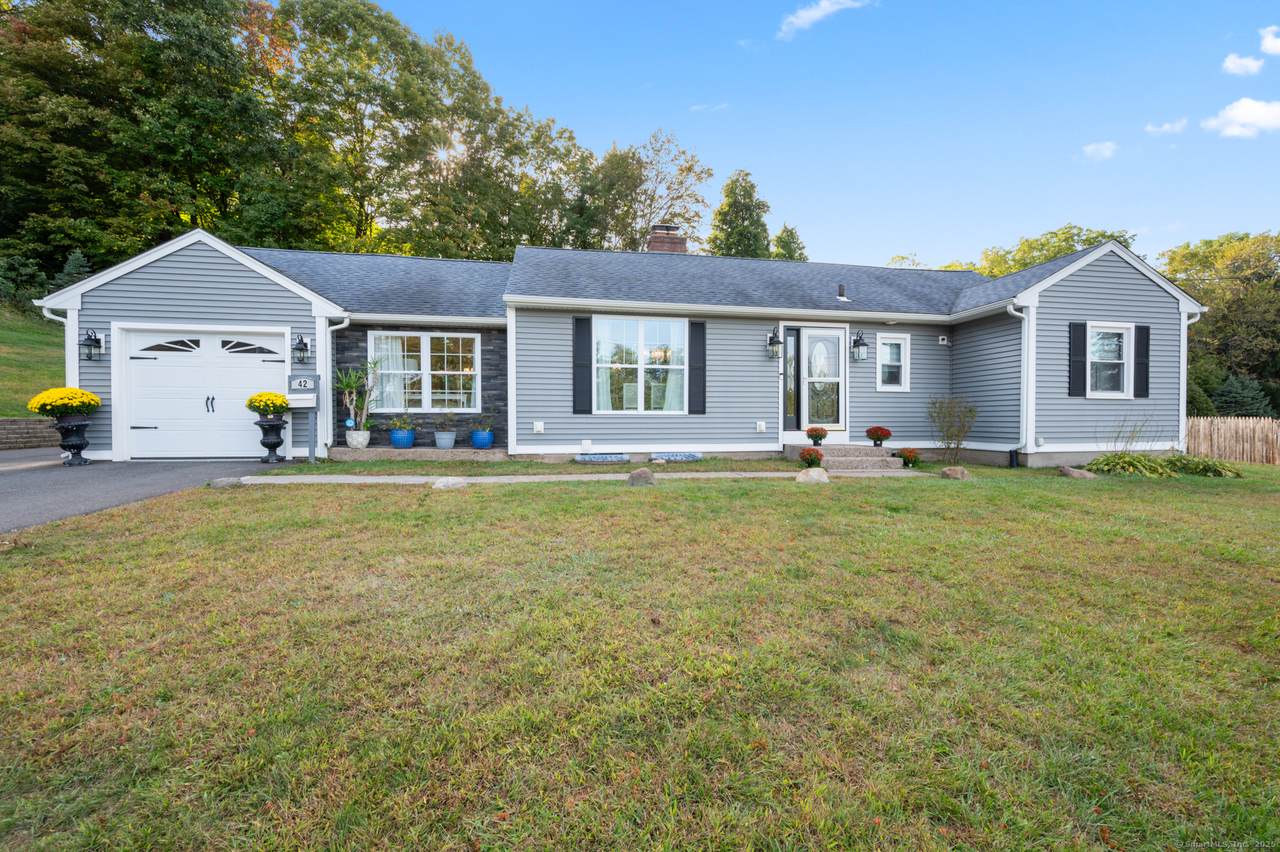 42 Holley Road - Photo 1