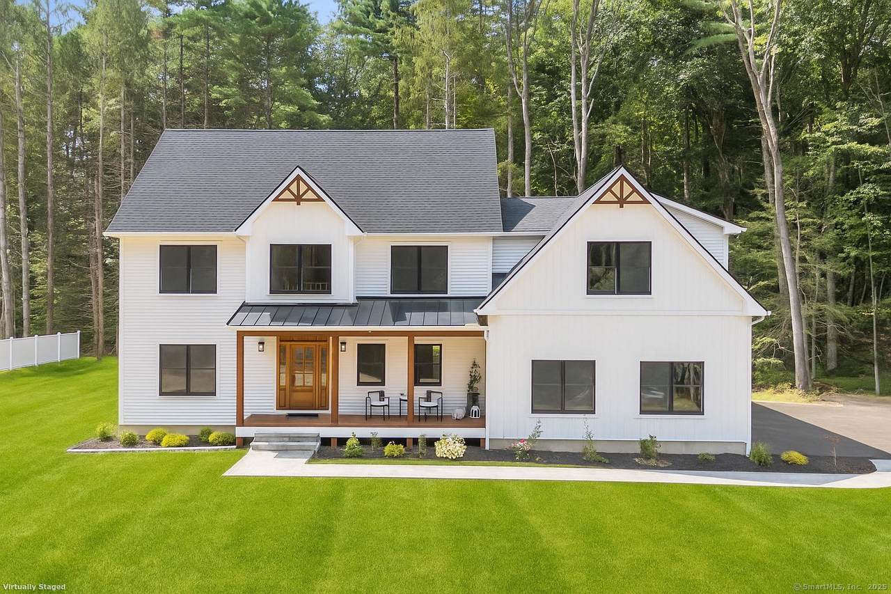 455 Lovely Street - Photo 1