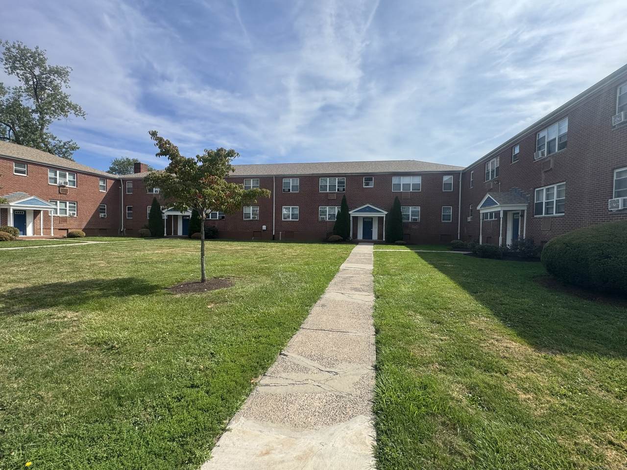 762 New Britain Avenue - Photo 1