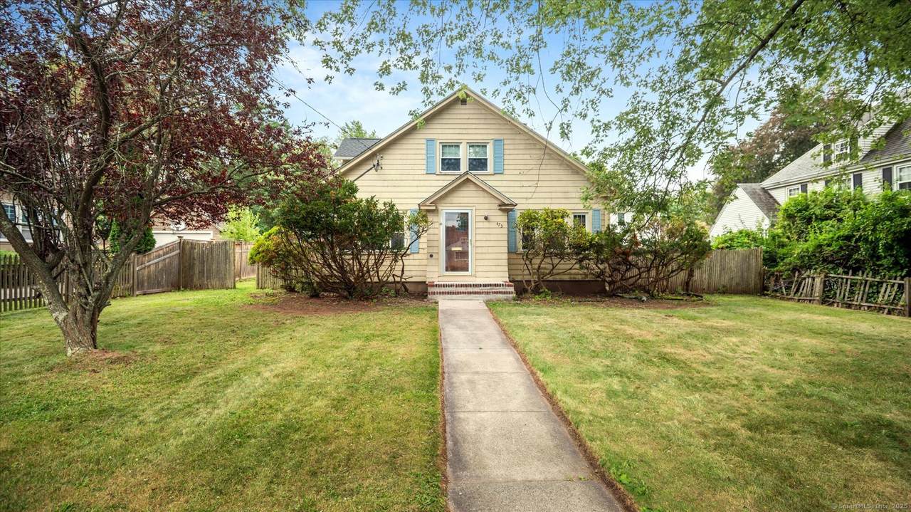 473 Fern Street - Photo 1