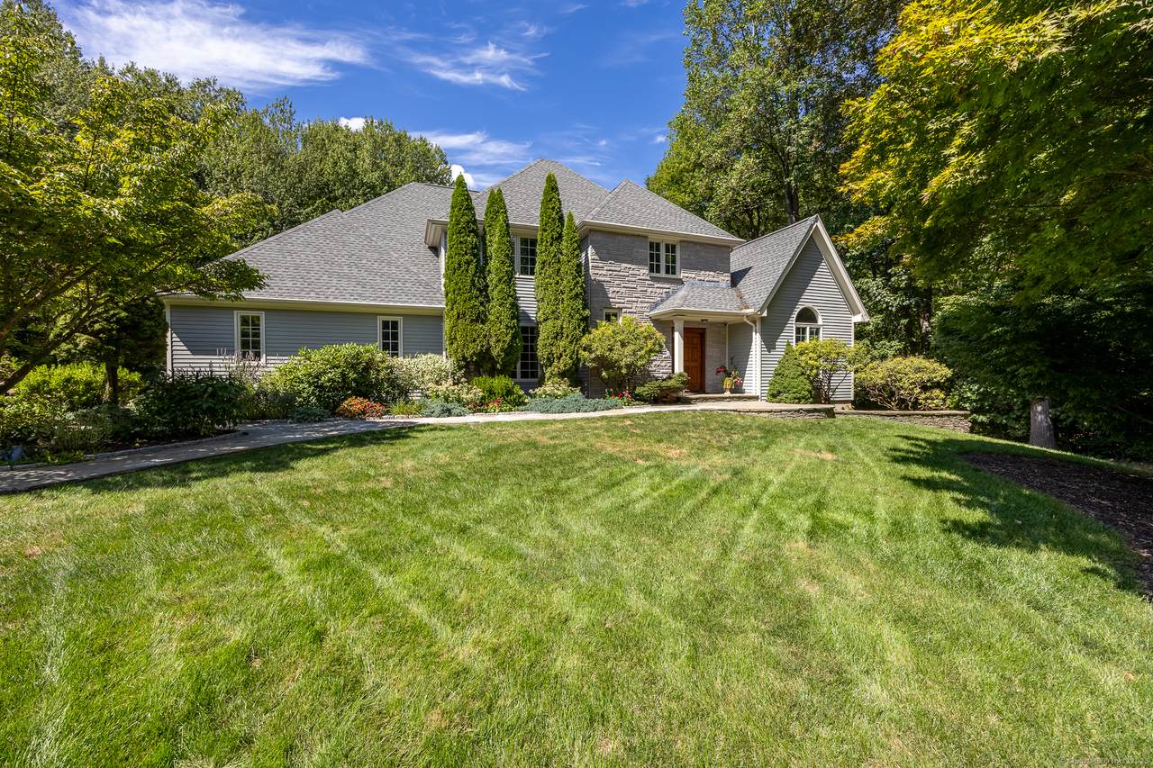 120 Scenic Court - Photo 1
