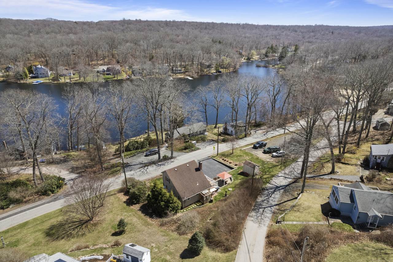 73 Lake Shore Drive - Photo 1