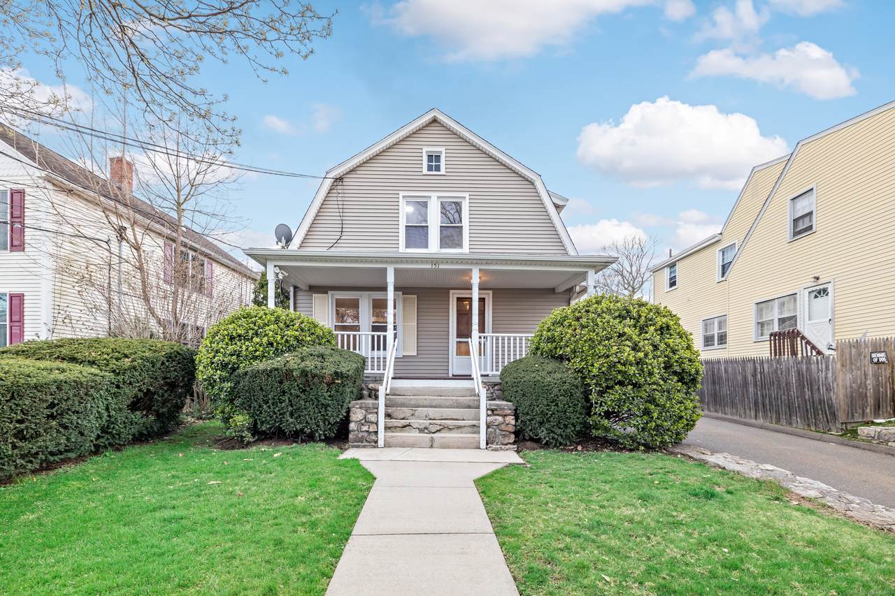 151 Seaside Avenue - Photo 1