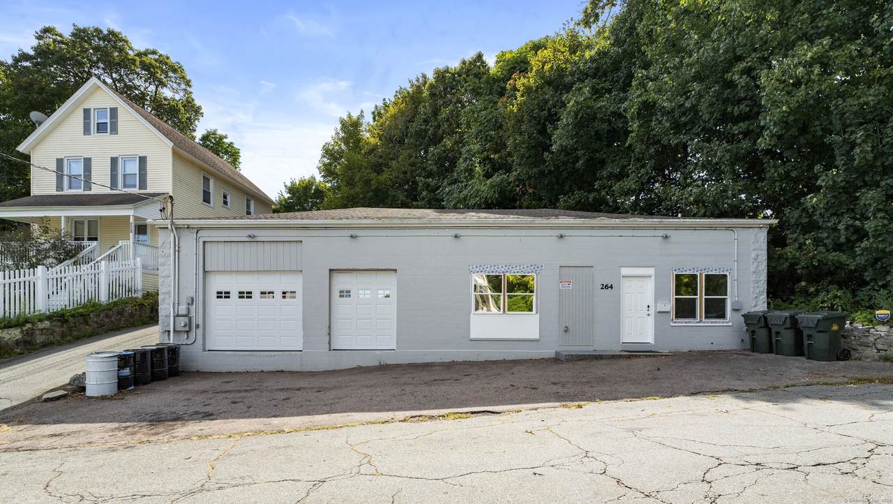 264 Vauxhall Street - Photo 1