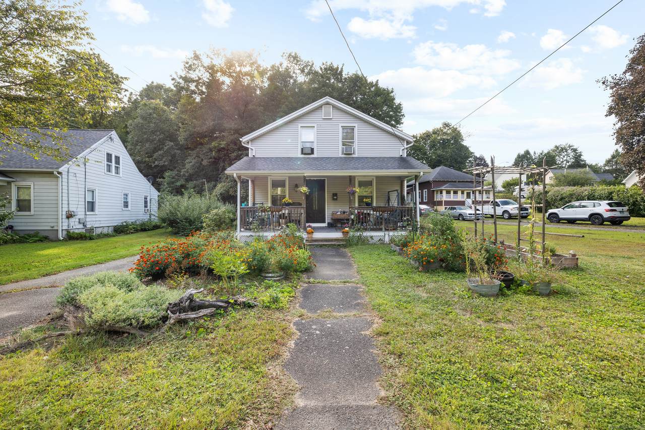 405 Cherry Street - Photo 1