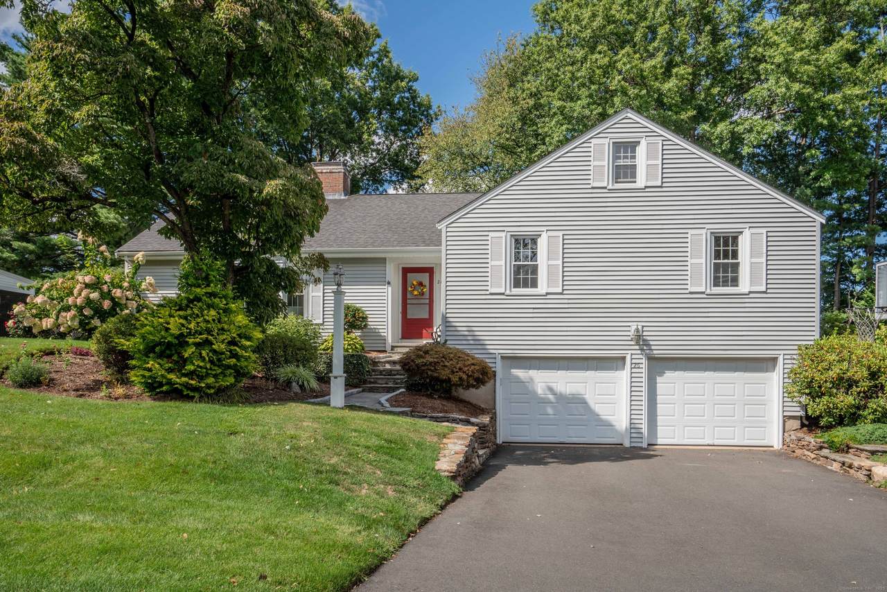 26 Pheasant Hill Drive - Photo 1