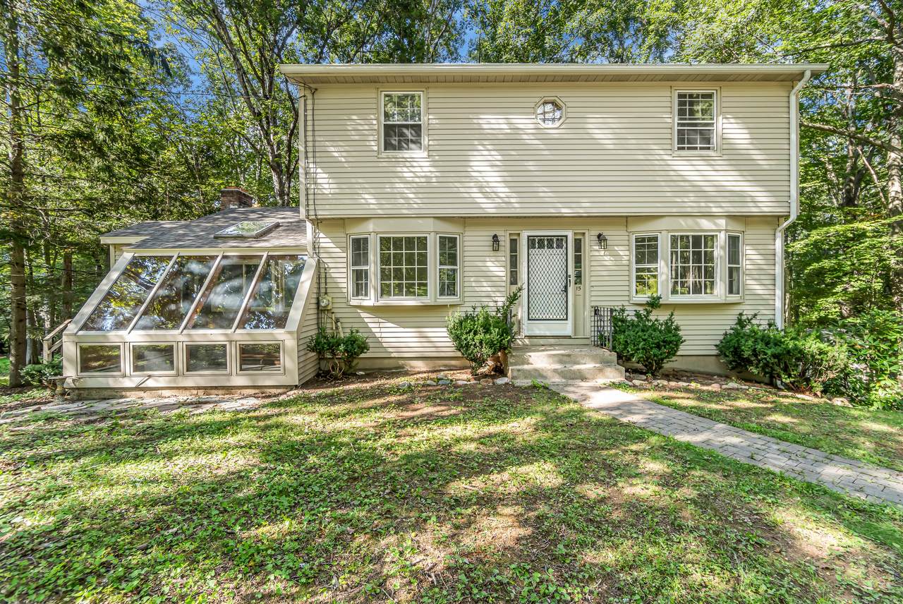 15 Elm Road - Photo 1