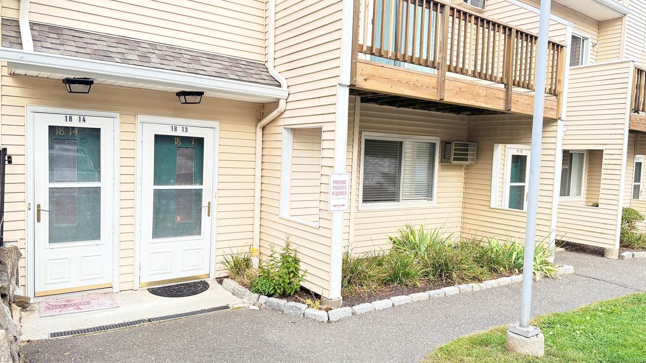 8 Rose Lane - Photo 1