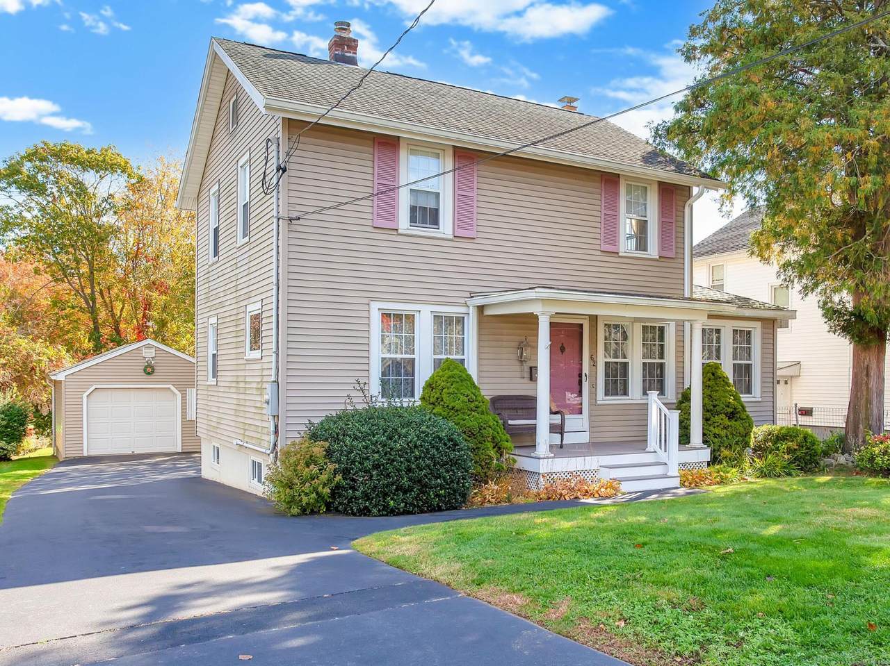 62 Montowese Street - Photo 1