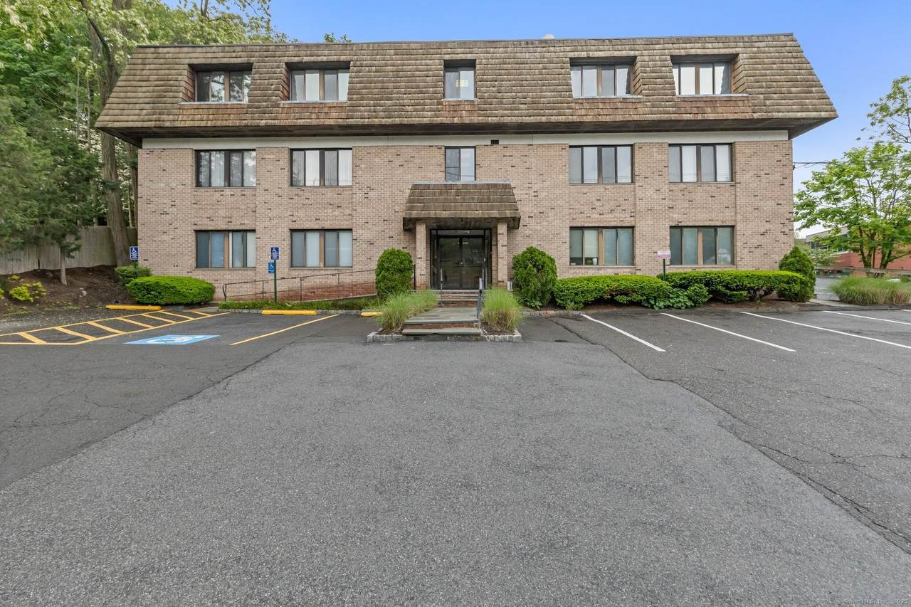 7 Riversville Road - Photo 1
