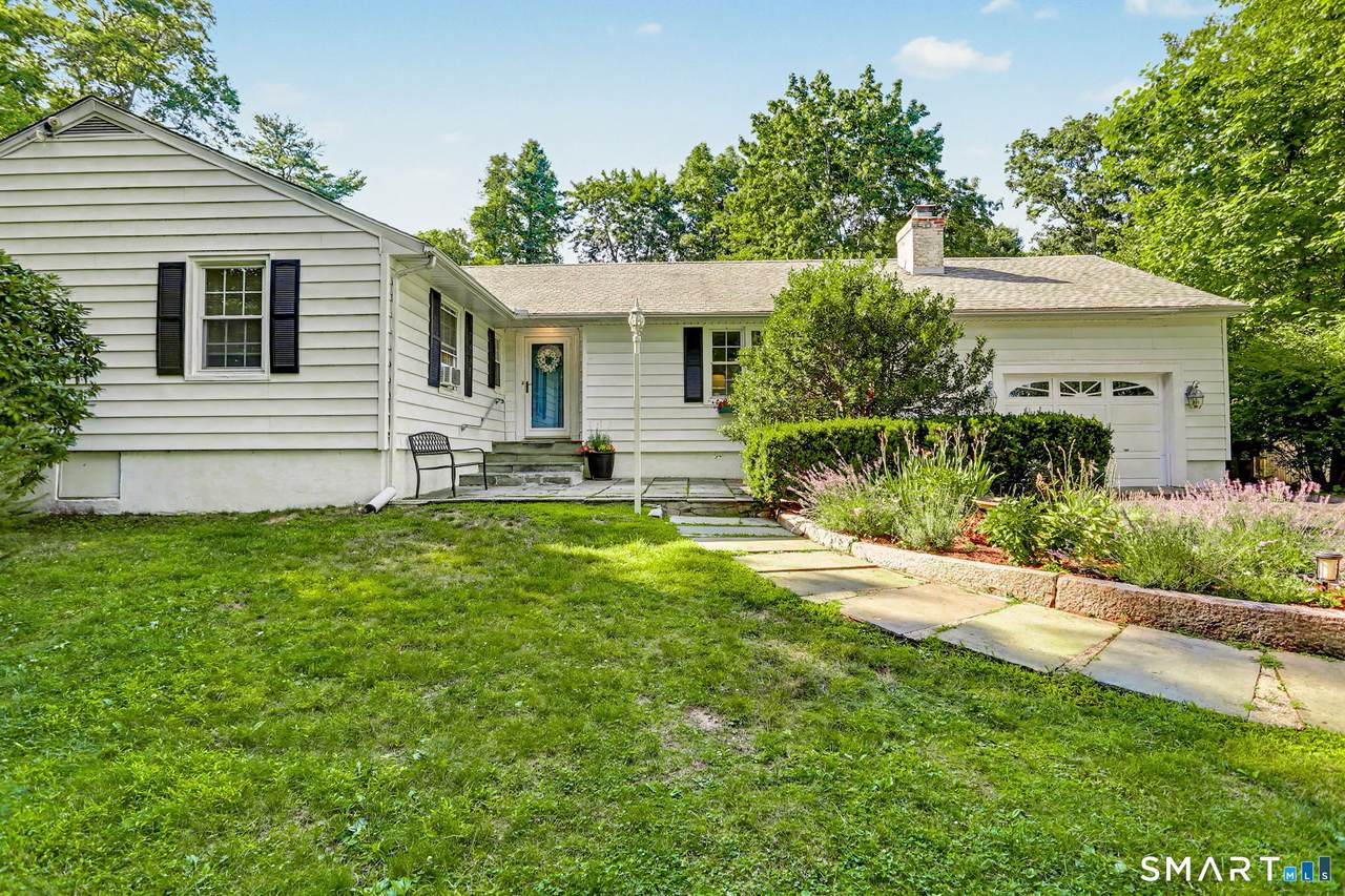 36 Richmond Drive - Photo 1