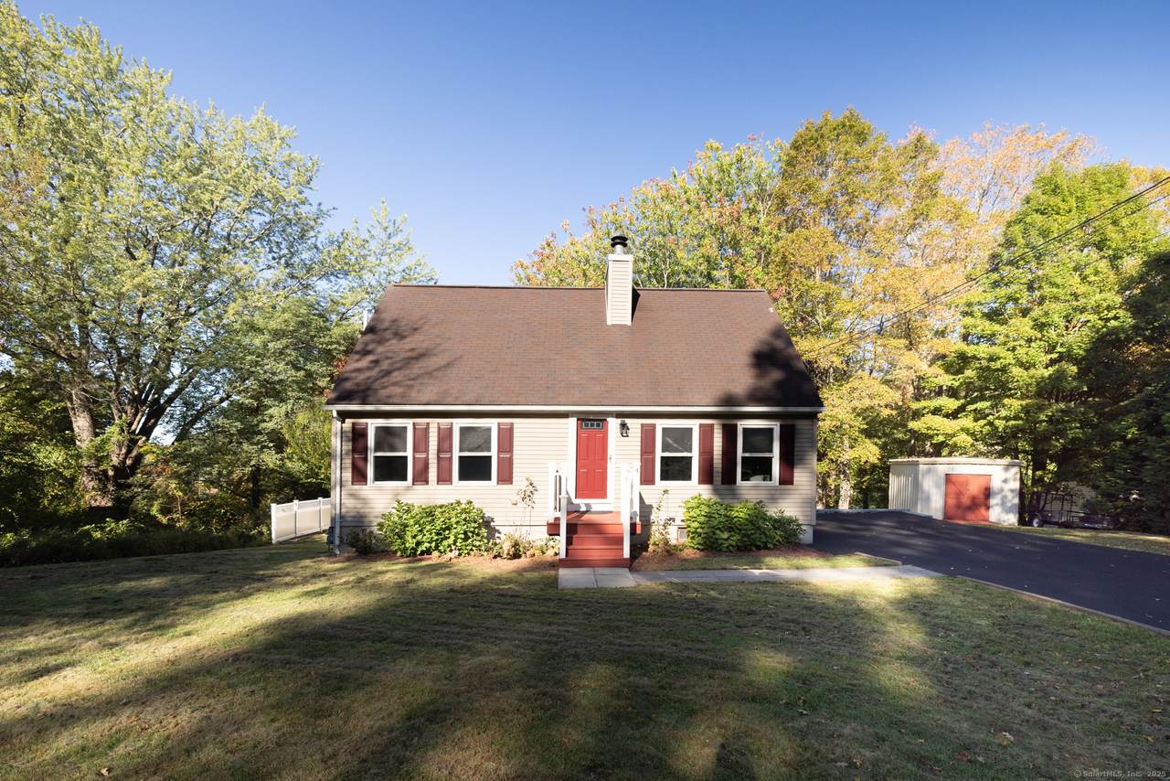 4 Scott Road - Photo 1