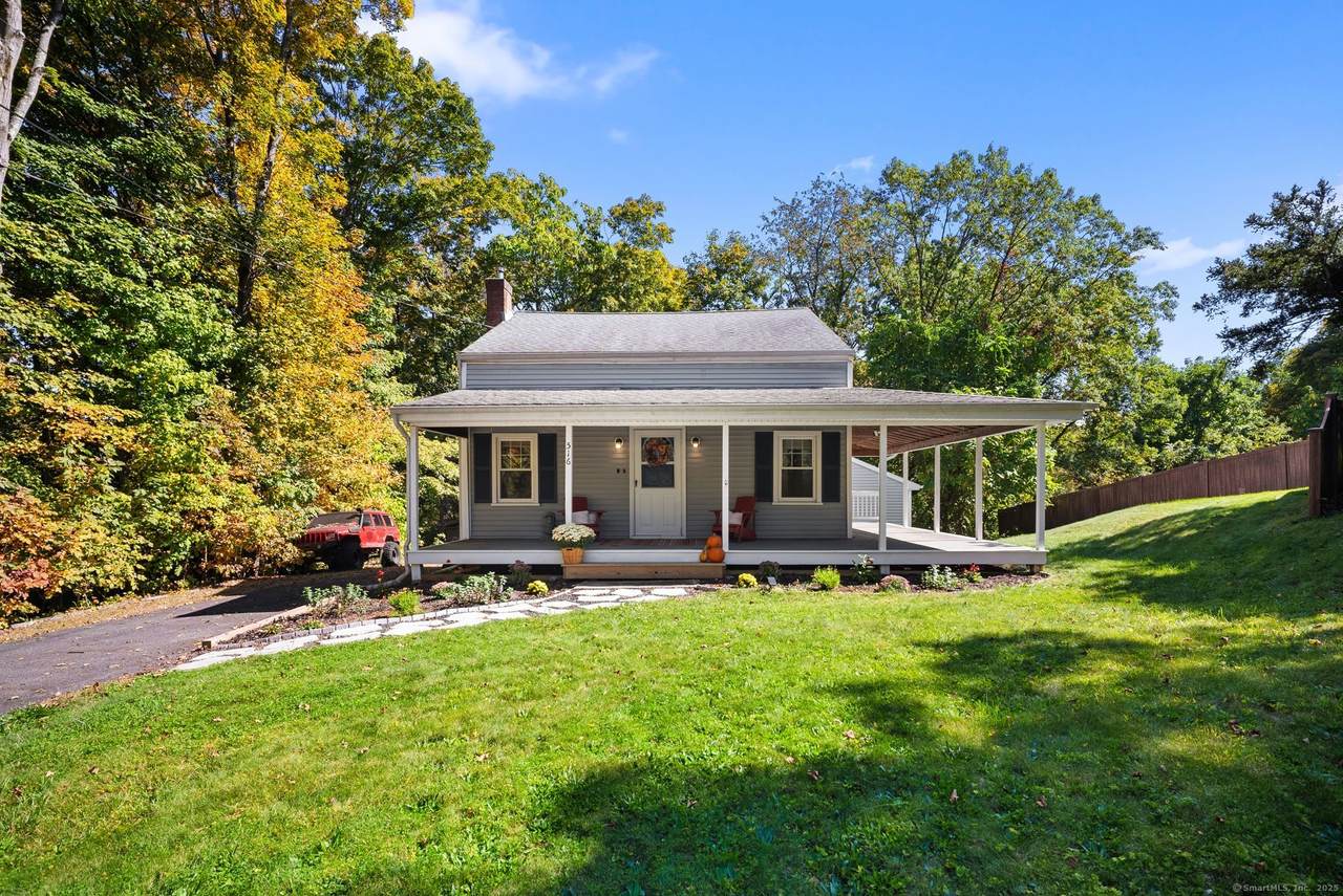 516 Wethersfield Road - Photo 1