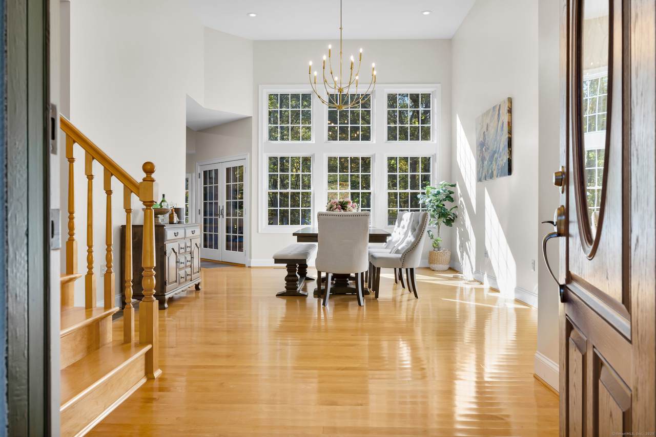 368 Forest Lane - Photo 1