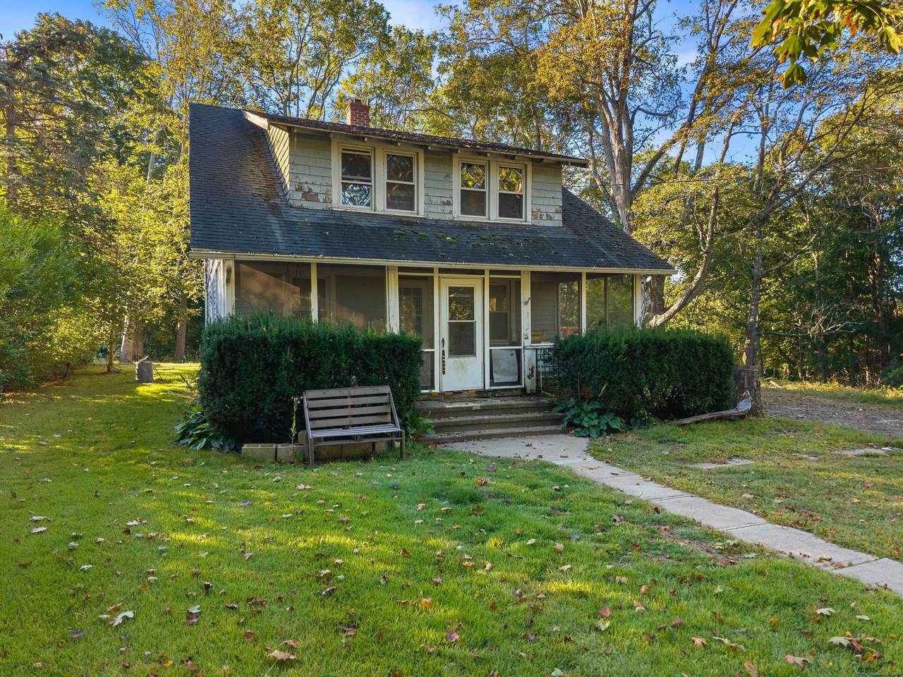 58 Railroad Avenue - Photo 1