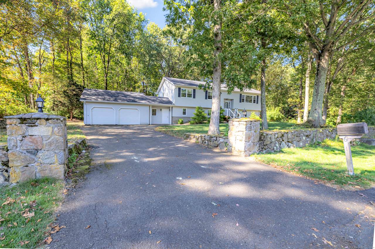 6 Byron Place - Photo 1