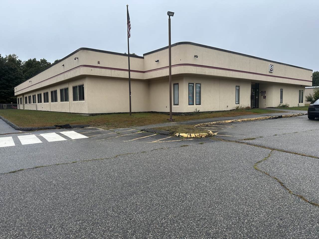 10 Commerce Drive - Photo 1