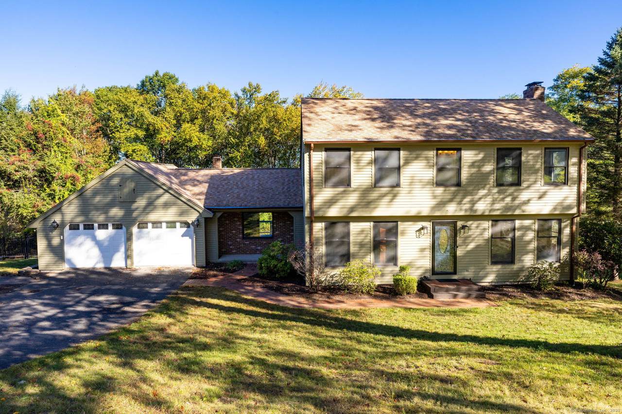 155 Melinda Lane - Photo 1