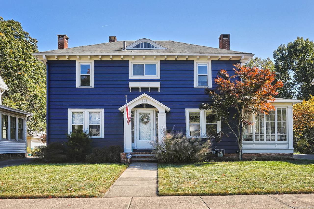 303 Central Avenue - Photo 1