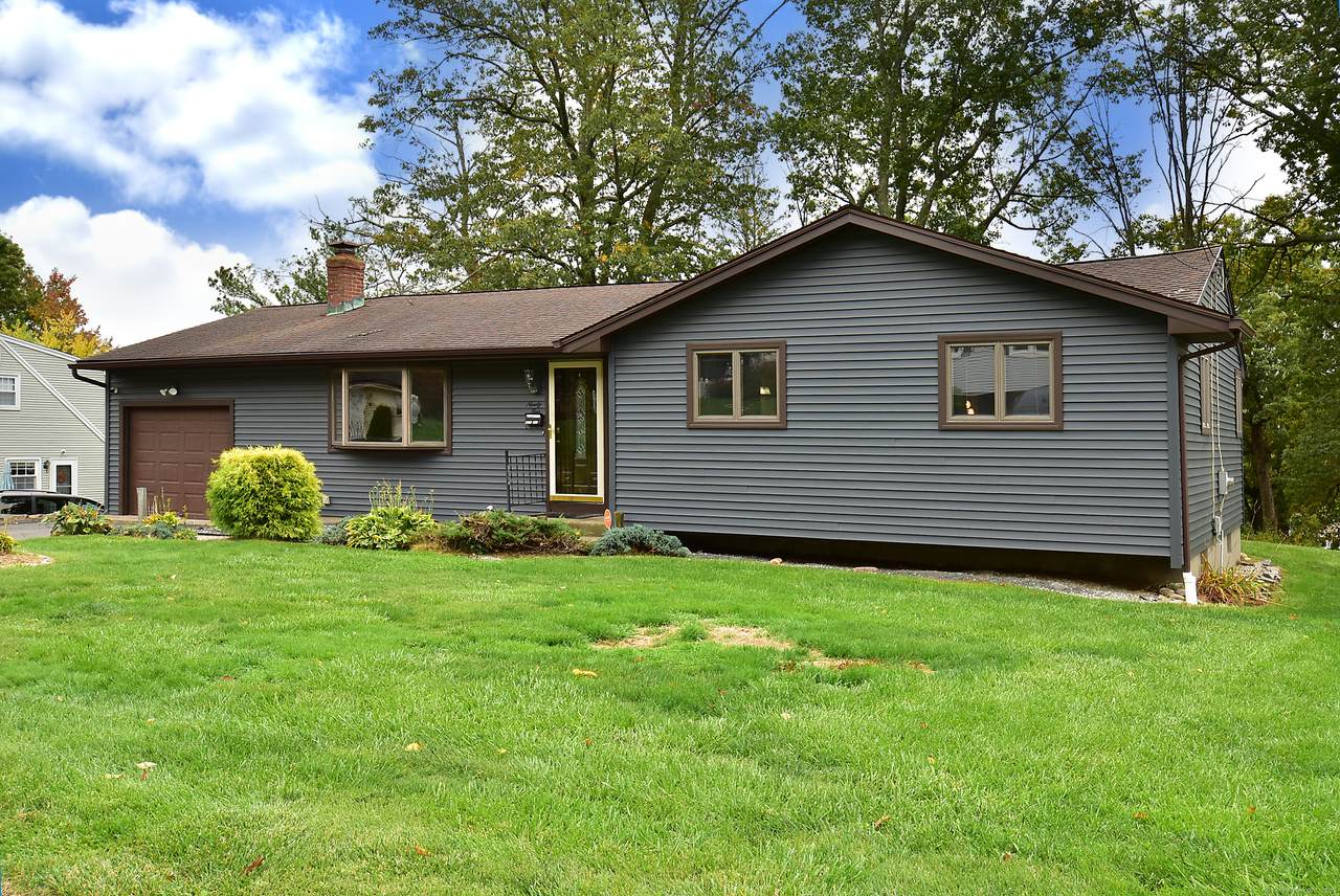 95 Arnold Drive - Photo 1