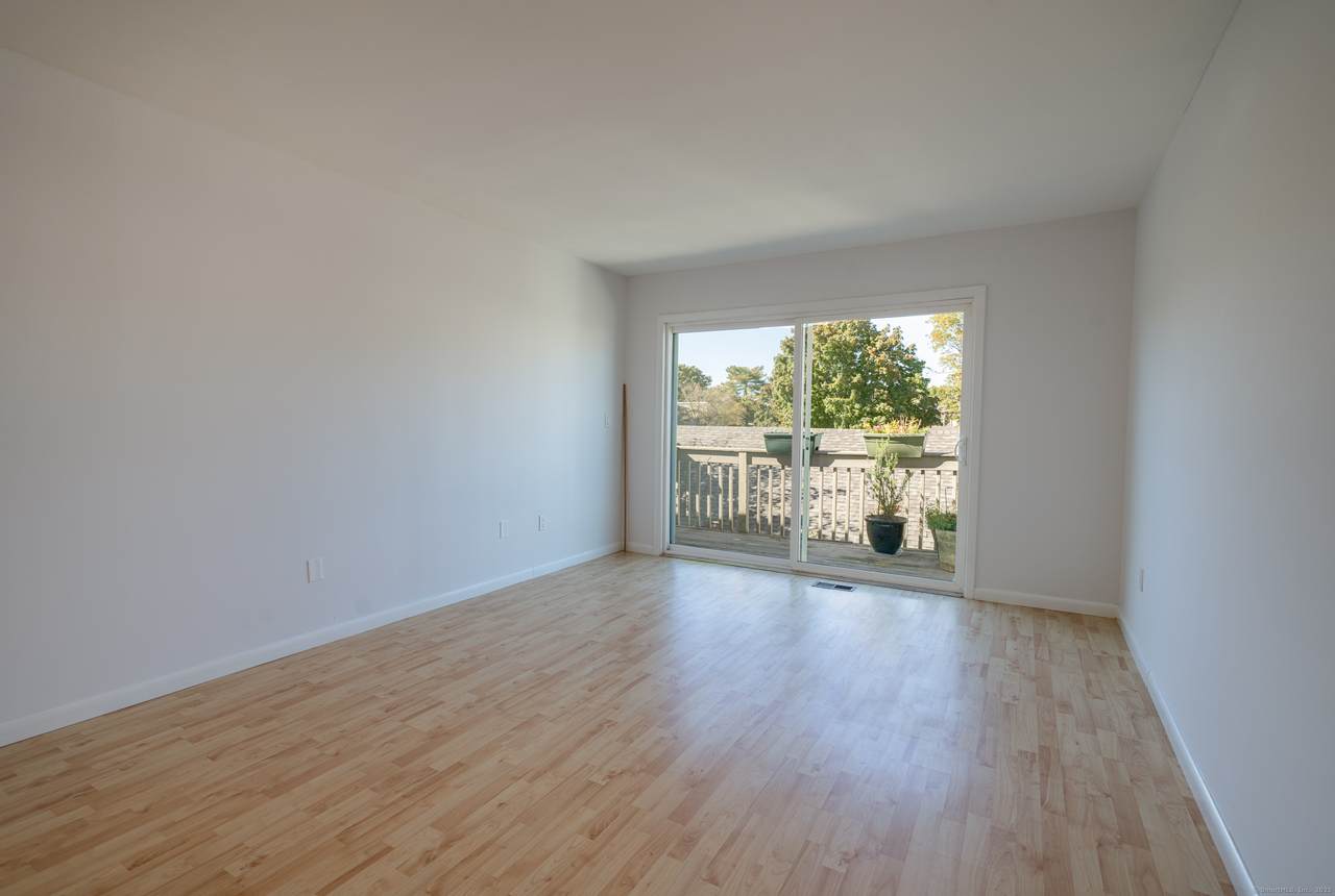 323 Walden Green Road - Photo 1