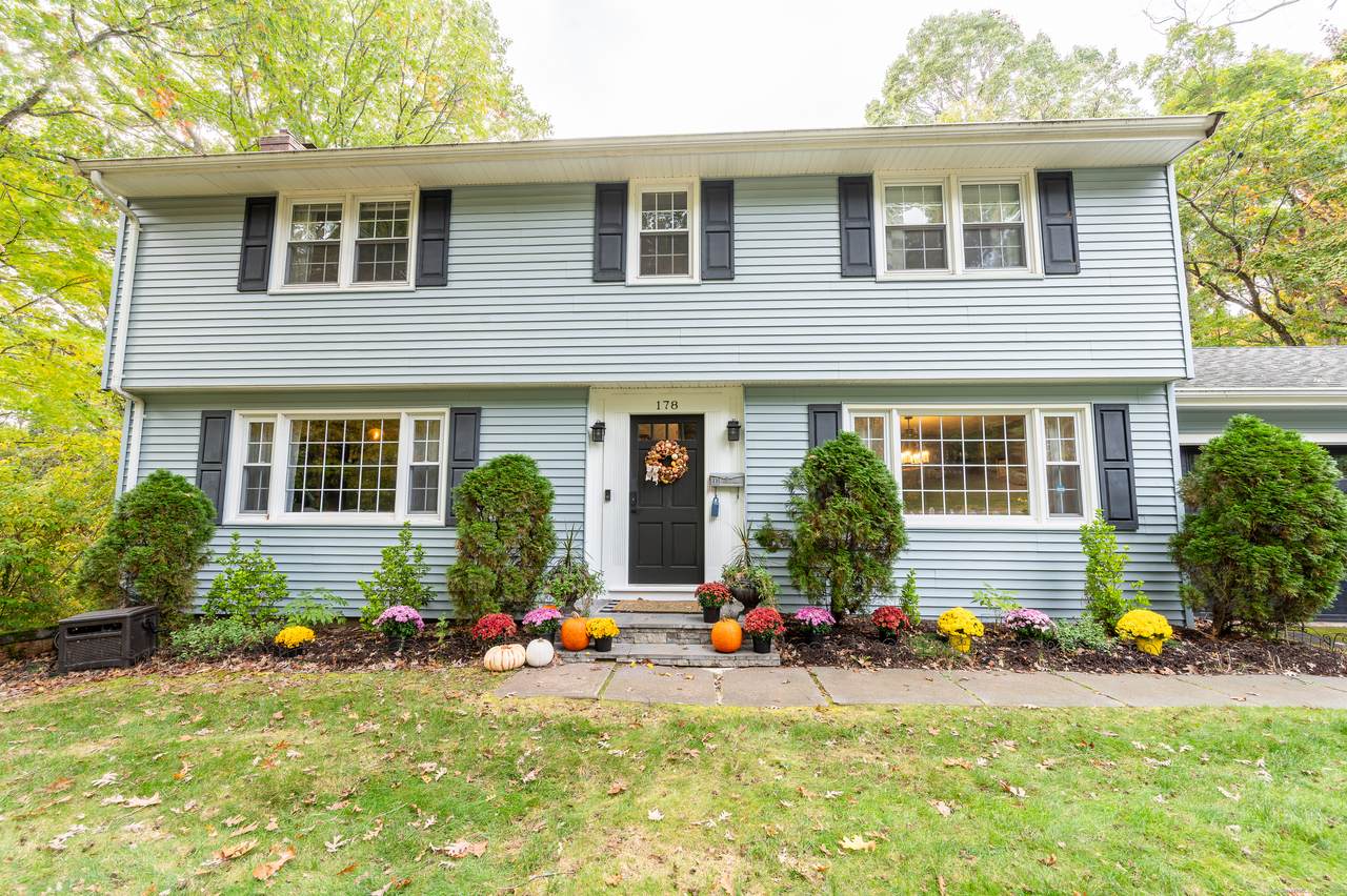 178 Scott Drive - Photo 1