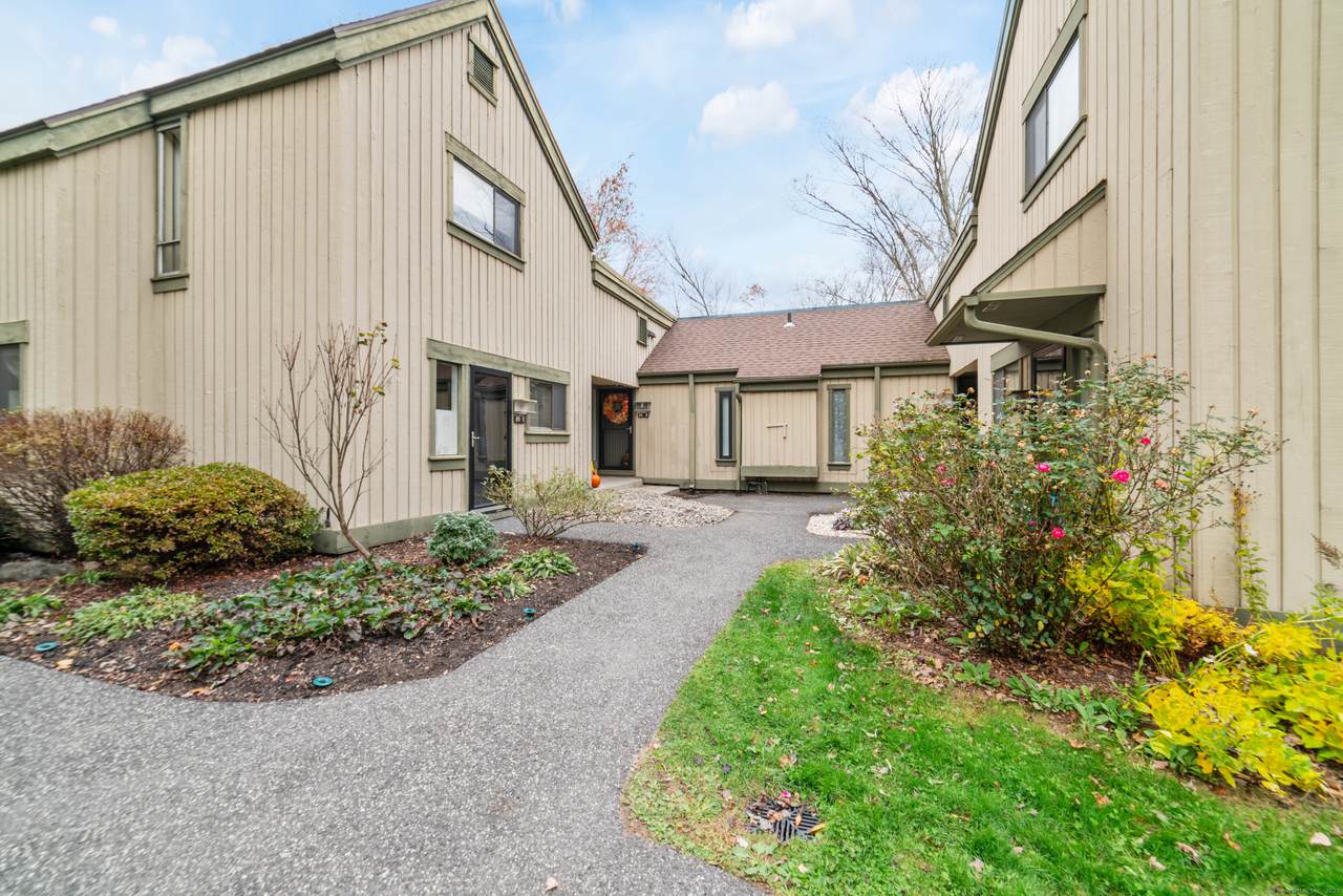 89 Heritage Village - Photo 1