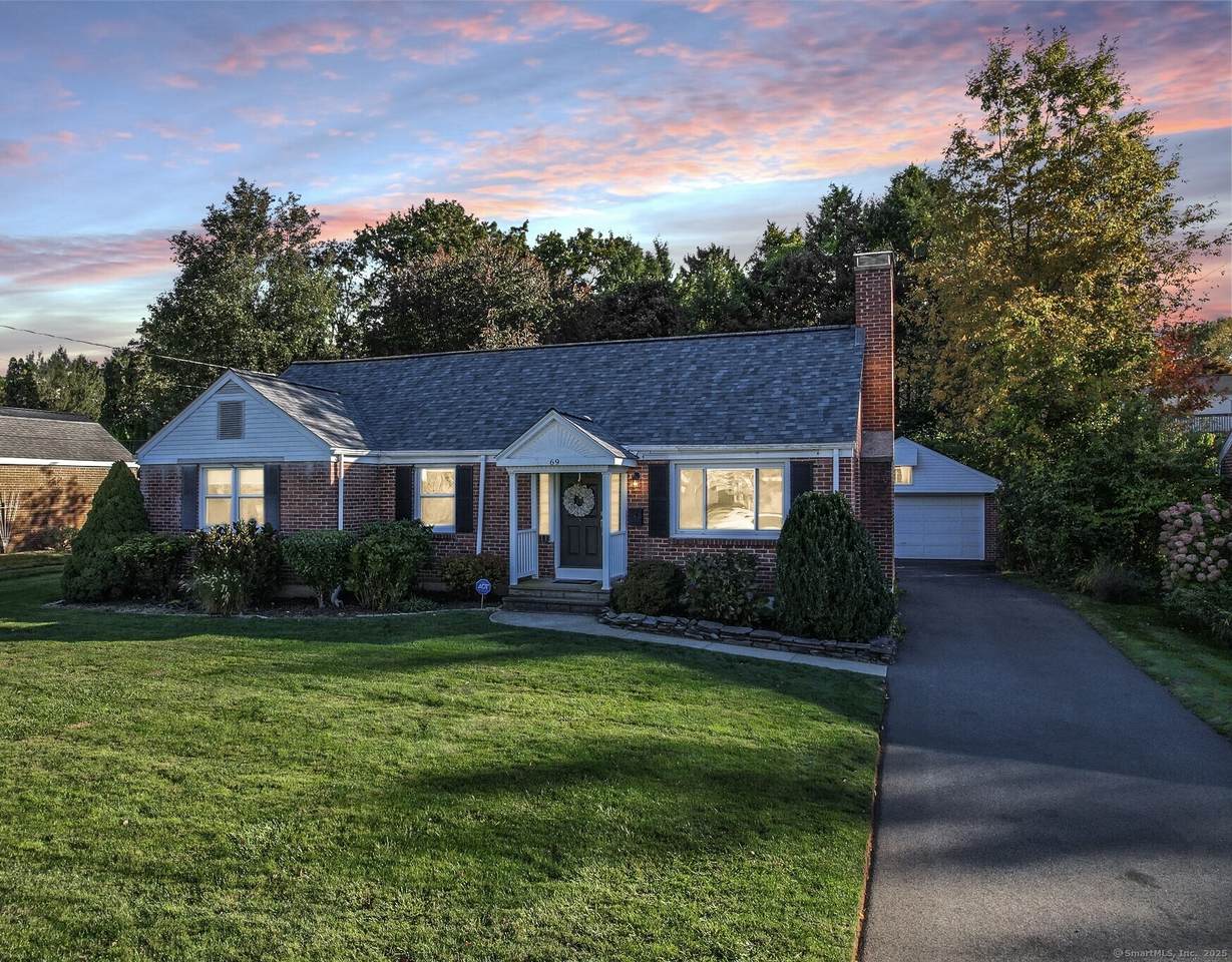 69 Fairwood Farms Drive - Photo 1