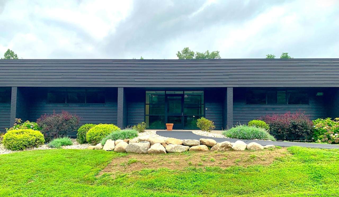 613 New Britain Avenue - Photo 1