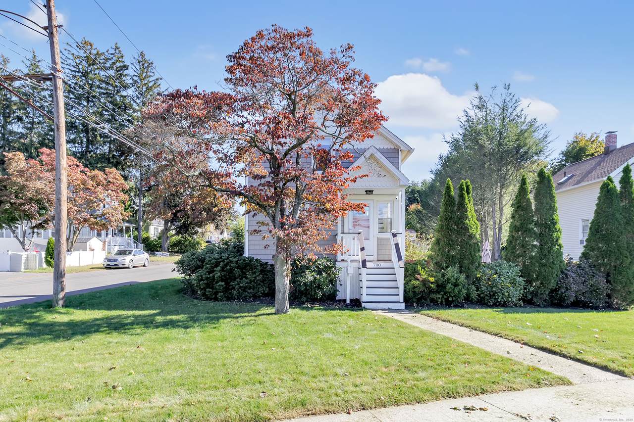 700 Huntington Road - Photo 1